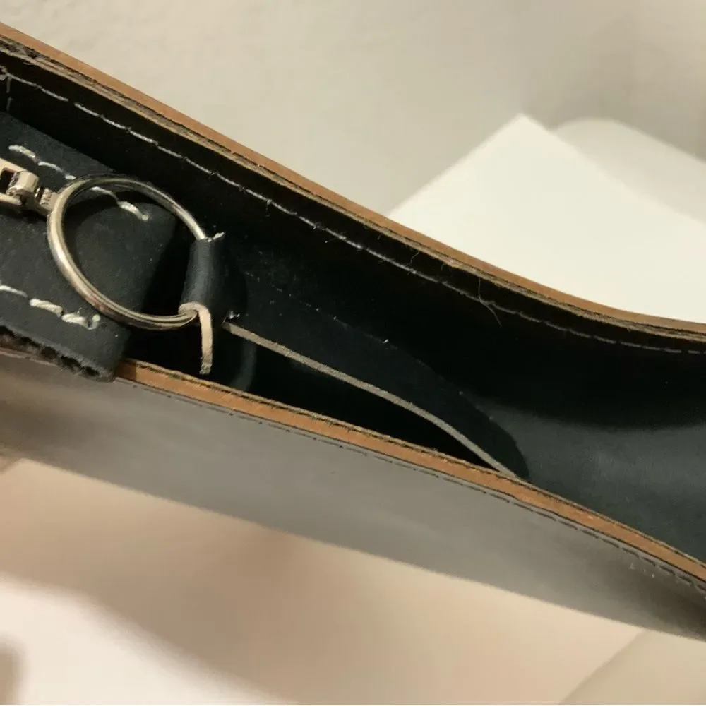 VACAVALIENTE Singapur U. Briefcase black leather
